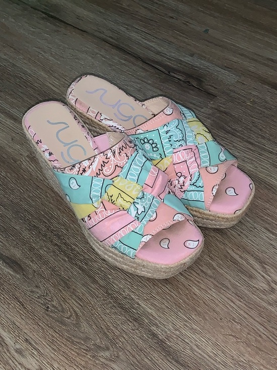 Sugar Shoes - SUGAR Pastel Bandana Print Espadrille Platform Slides - Size 6